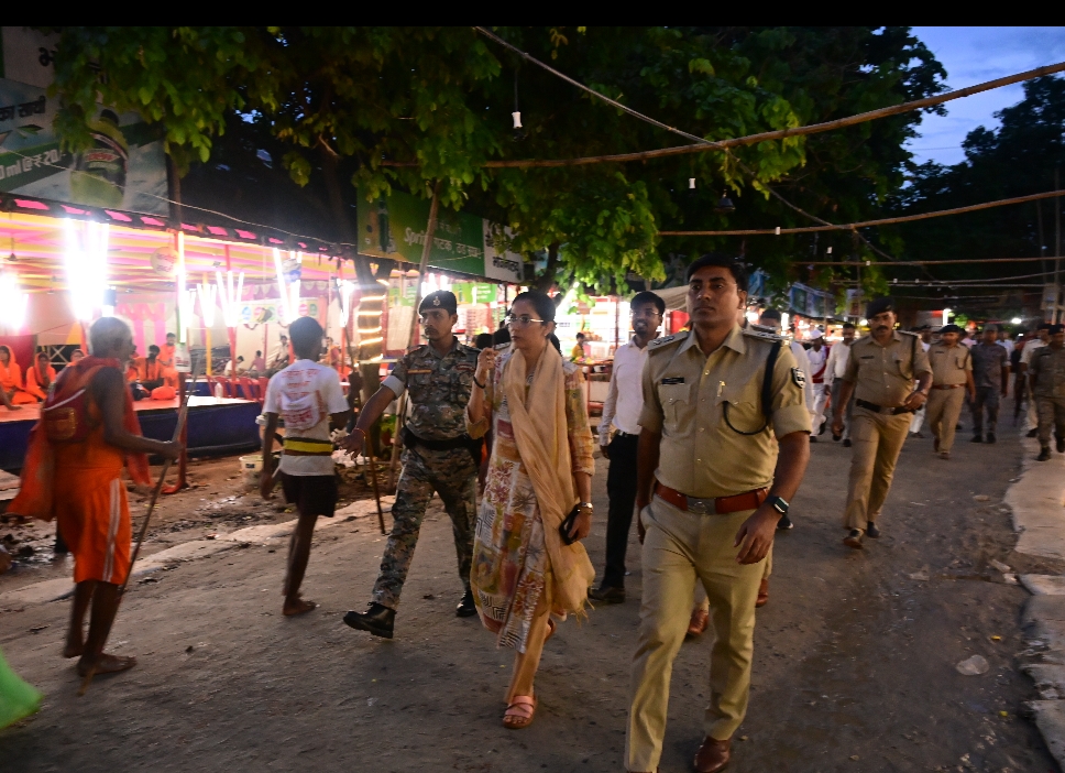 श्रावणी मेला की तैयारियों का डीएम एवं एसएसपी ने किया संयुक्त स्थलीय निरीक्षण, सभी व्यवस्थाओं को सोमवार के मद्देनज़र सुदृढ़ रखने का निर्देश*